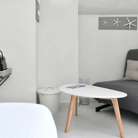 Salty New & Cozy Studio In The Center Of Apartment *